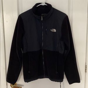Black North Face Denali fleece